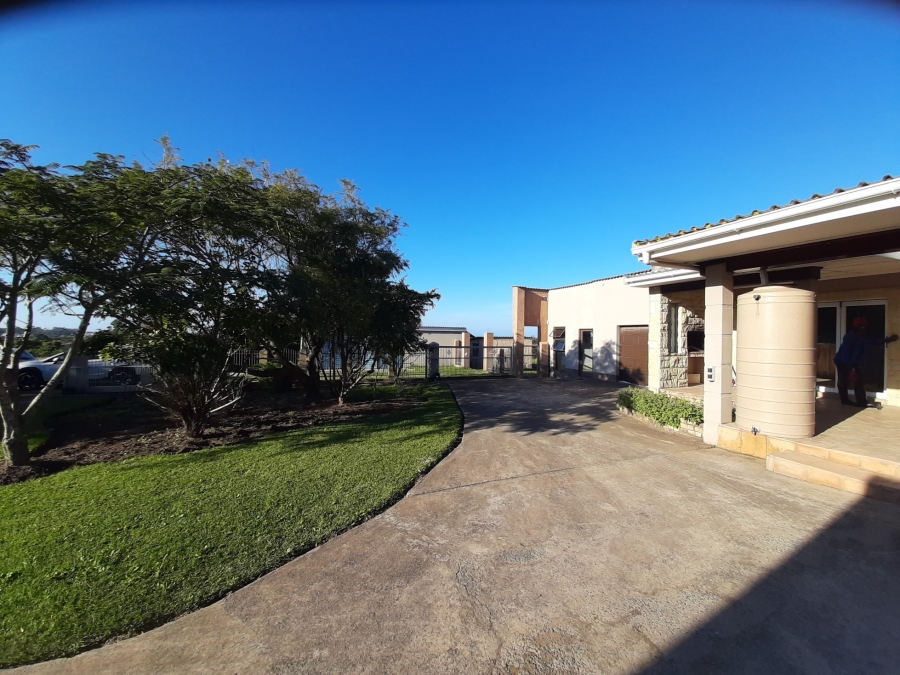 10 Bedroom Property for Sale in Cove Ridge East Eastern Cape